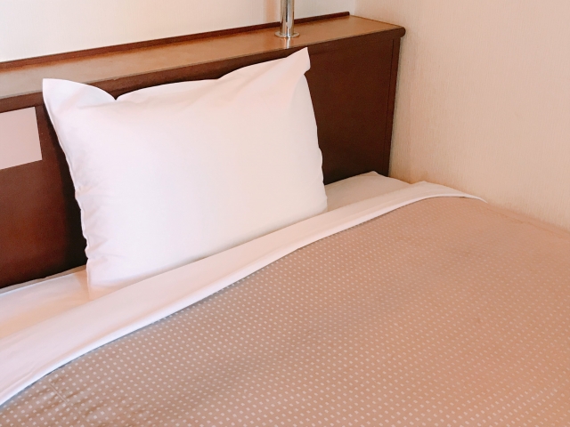 枕の選び方と肩こり、首の痛みの関係について